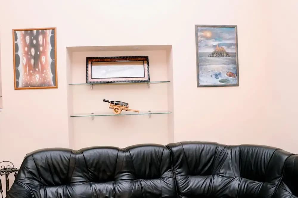 Apartment Alpha Leonidze with Fireplace - photo 8