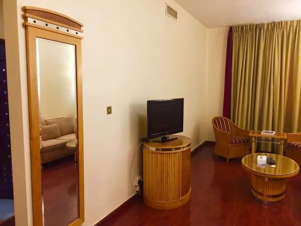 Prime Tower Hotel - photo 6