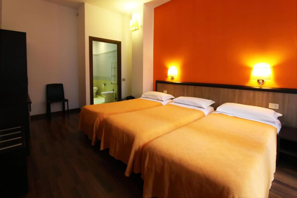 Lux Hotel Durante - photo 3