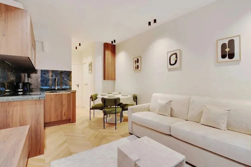 Brand New Home in the Heart of Latin Quarter - photo 11