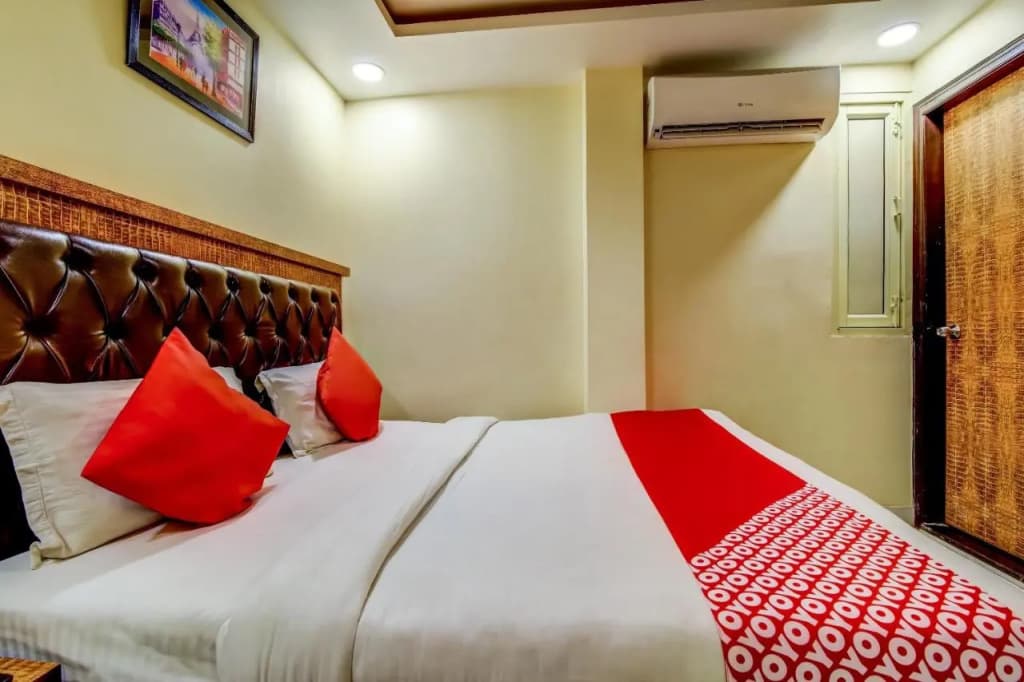 Hotel Sarthak Palace - photo 14