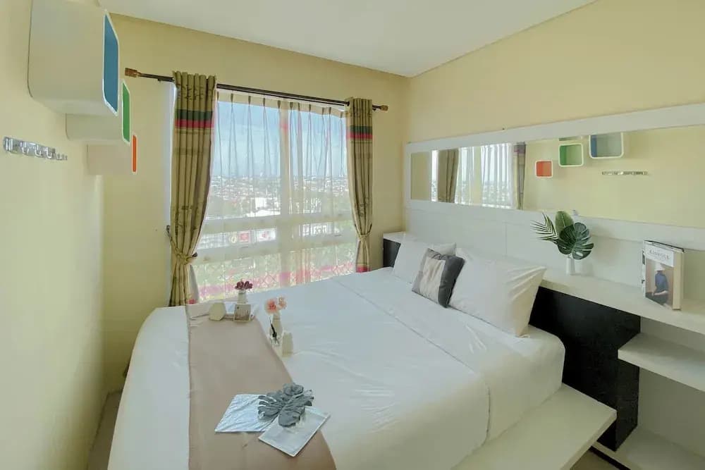 Comfy 2BR Apartment at Woodland Park Residence - photo 5