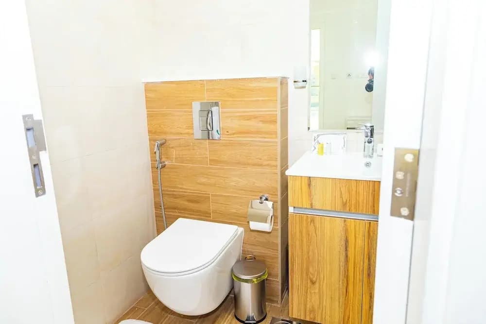 Bloomfields Spacious 2BR Duplex in Oasis - photo 7