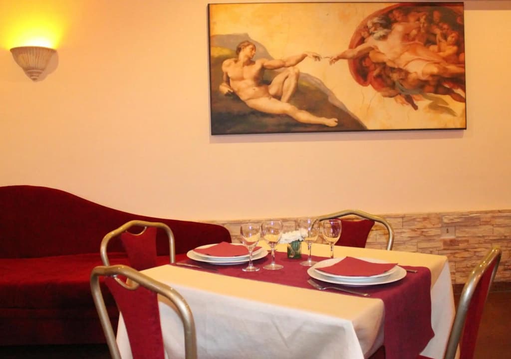 Romulus Hotel - photo 17