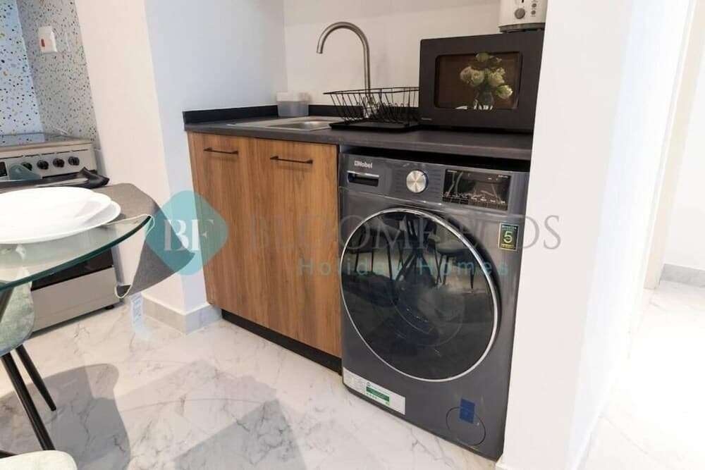 Bloomfields Stylish 1BR In Oasis Mas - photo 4