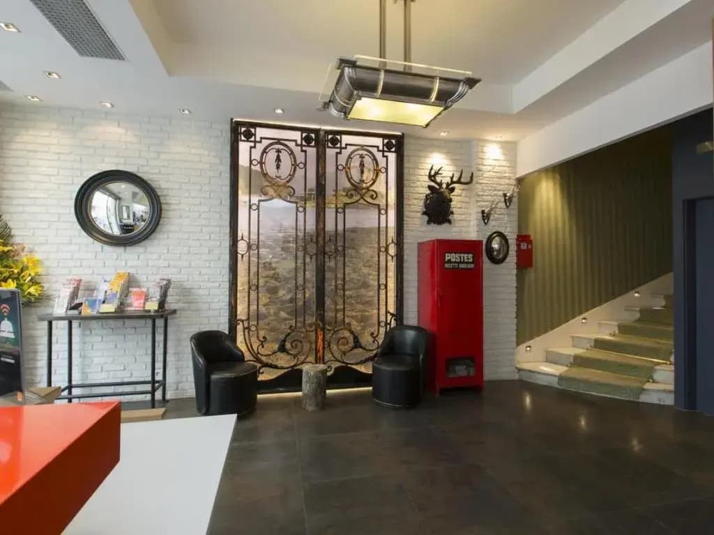 Hotel Brittany - photo 17