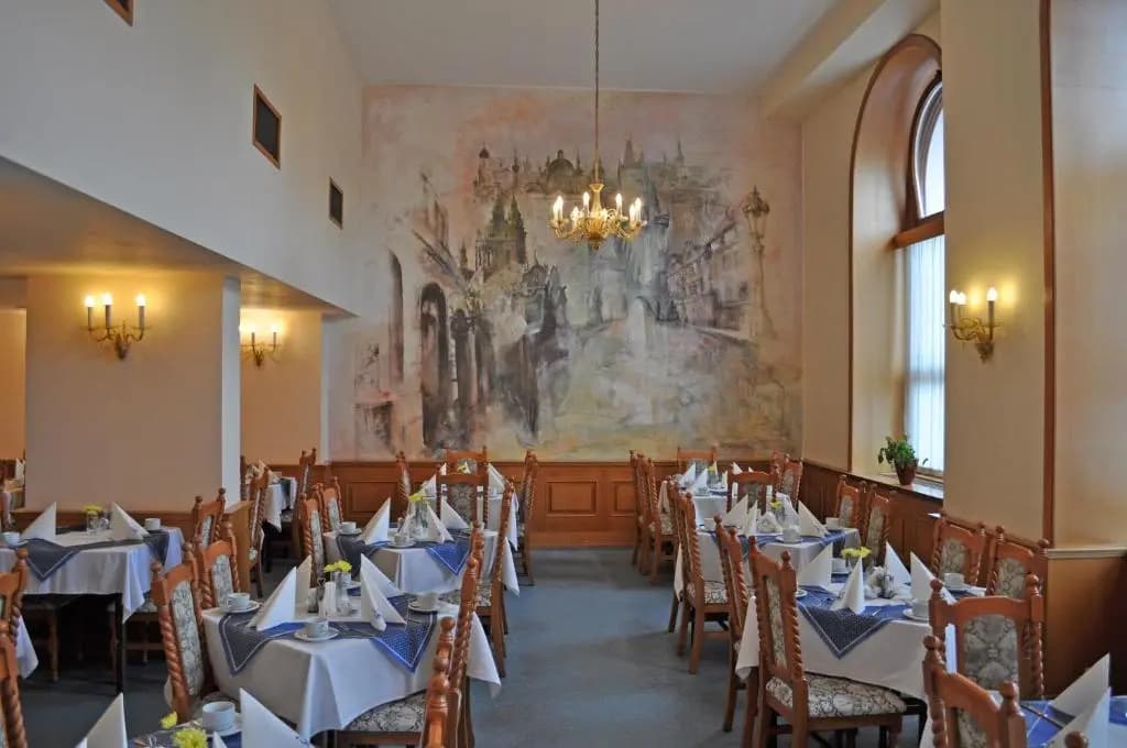 Opera Hotel - photo 17