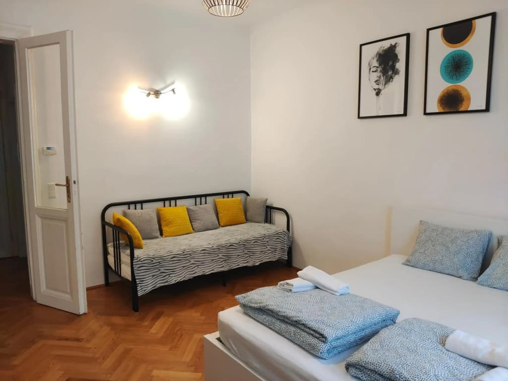 Mariahilfer Apartment - photo 2