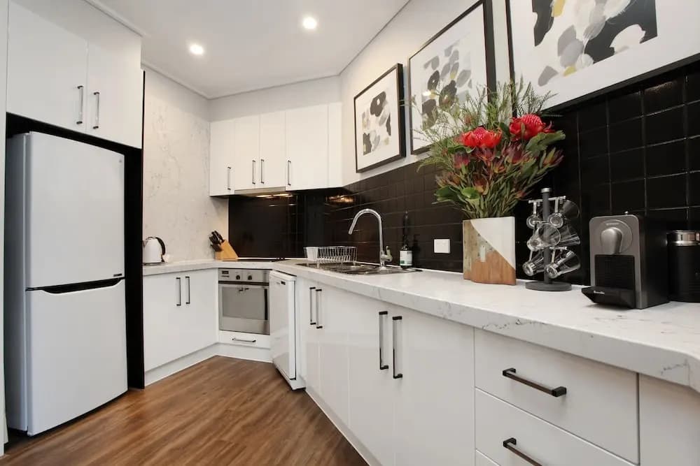 StayCentral - Little Collins (CBD) - photo 12