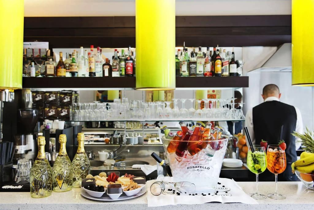 Hotel Twenty One  - photo 4