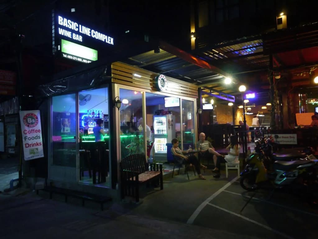 Basic Line Hotel at Loikroh - photo 23
