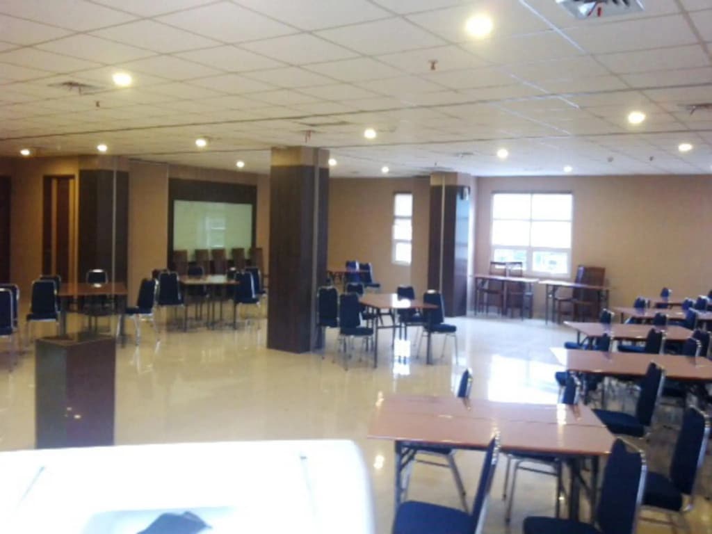 Lynt Hotel Jakarta - photo 11