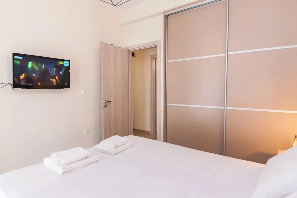 Urban Chic 2BR Experience in Galatsi - photo 5