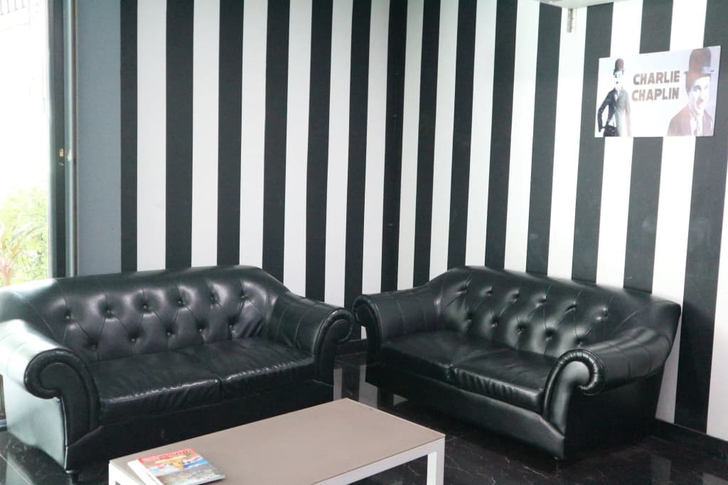 The Freelancer Hotel - photo 11