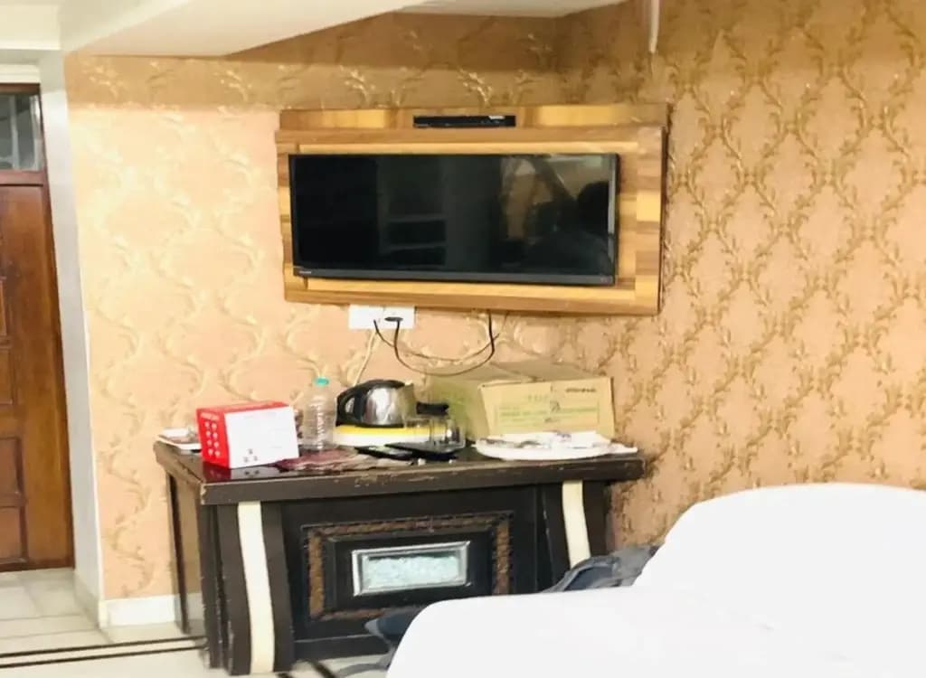 Hotel Decent - photo 3