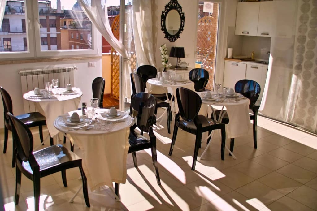 Rome & Suites - photo 12