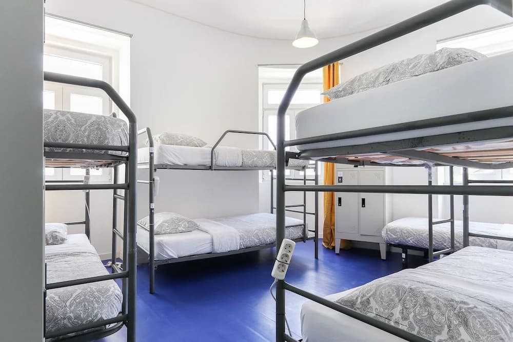 Kab+1 Hostel - photo 4