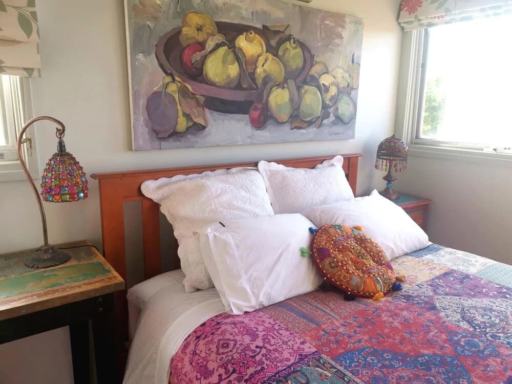 Stylish Comfortable Central Artists Home - photo 3