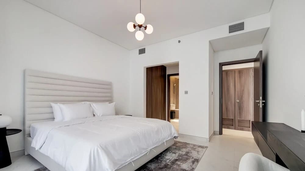 1B-Residence 3-307 - photo 3