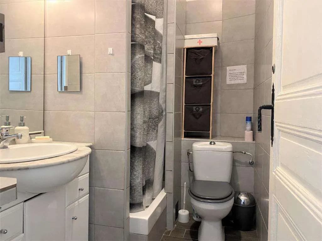 Nice Center Room - photo 16