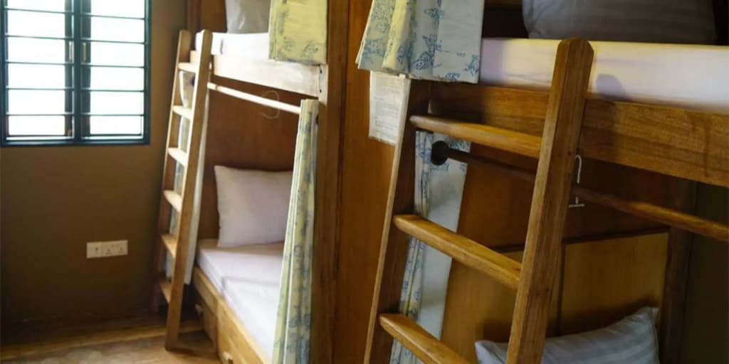 Mini Hut Hostel - photo 4