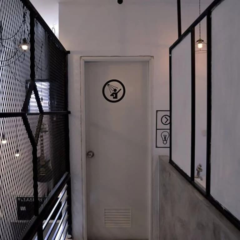 The Pause Hostel - photo 10