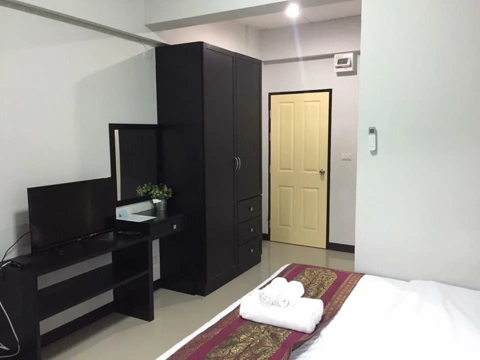 White Home Residence - photo 5