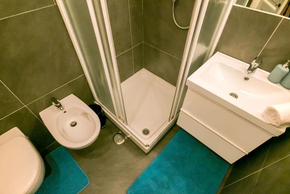 Prime 1Br/Ba Apt Next Colosseum - photo 8