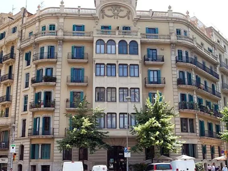 Hostal Que Tal - photo 1