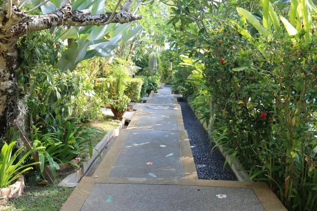 Cocoville Phuket Resort - photo 17