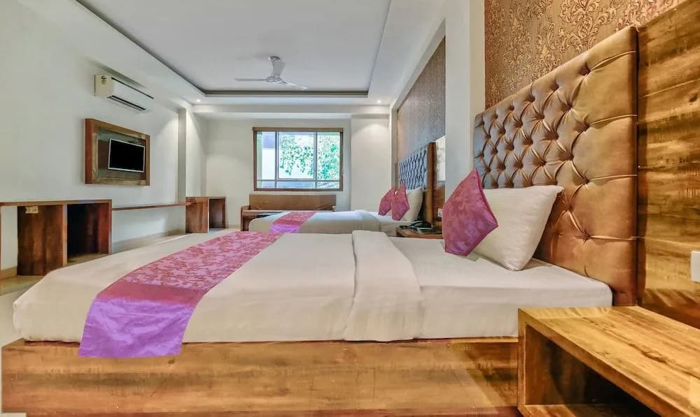 Treebo Trend Hotel Swiss - photo 4