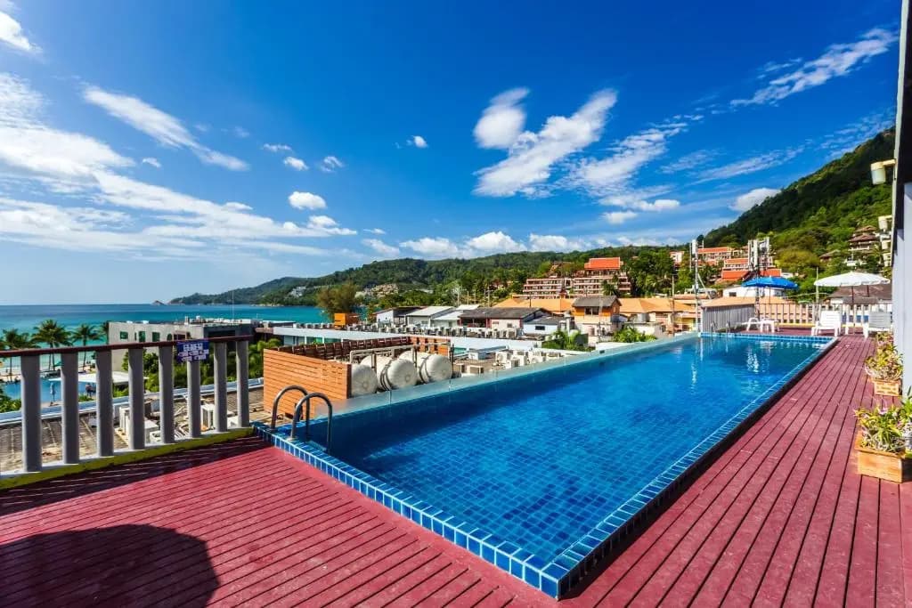 7Q Patong Beach Hotel - photo 13
