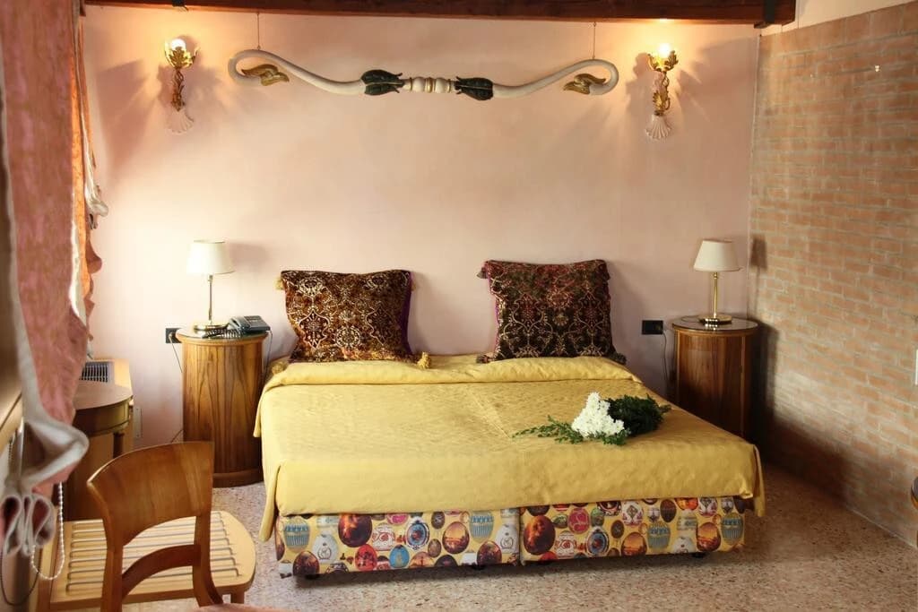 San Simeon Apartments - photo 20