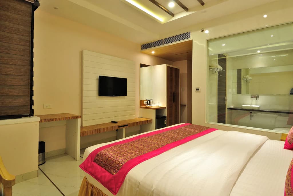 Hotel Aman Continental - photo 4