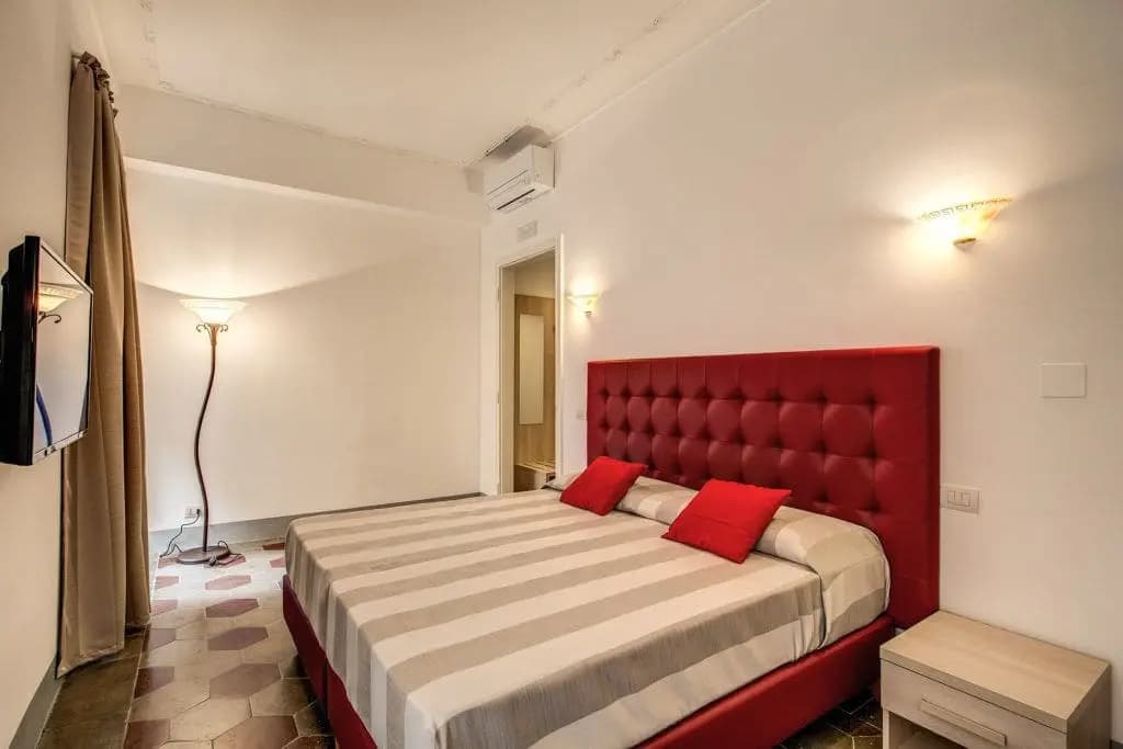 Feronia Guest House - photo 4