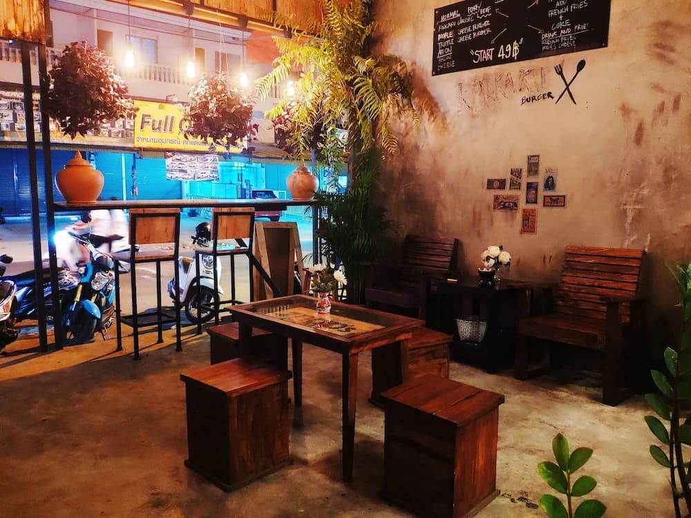 Znap's hostel and Café - photo 15