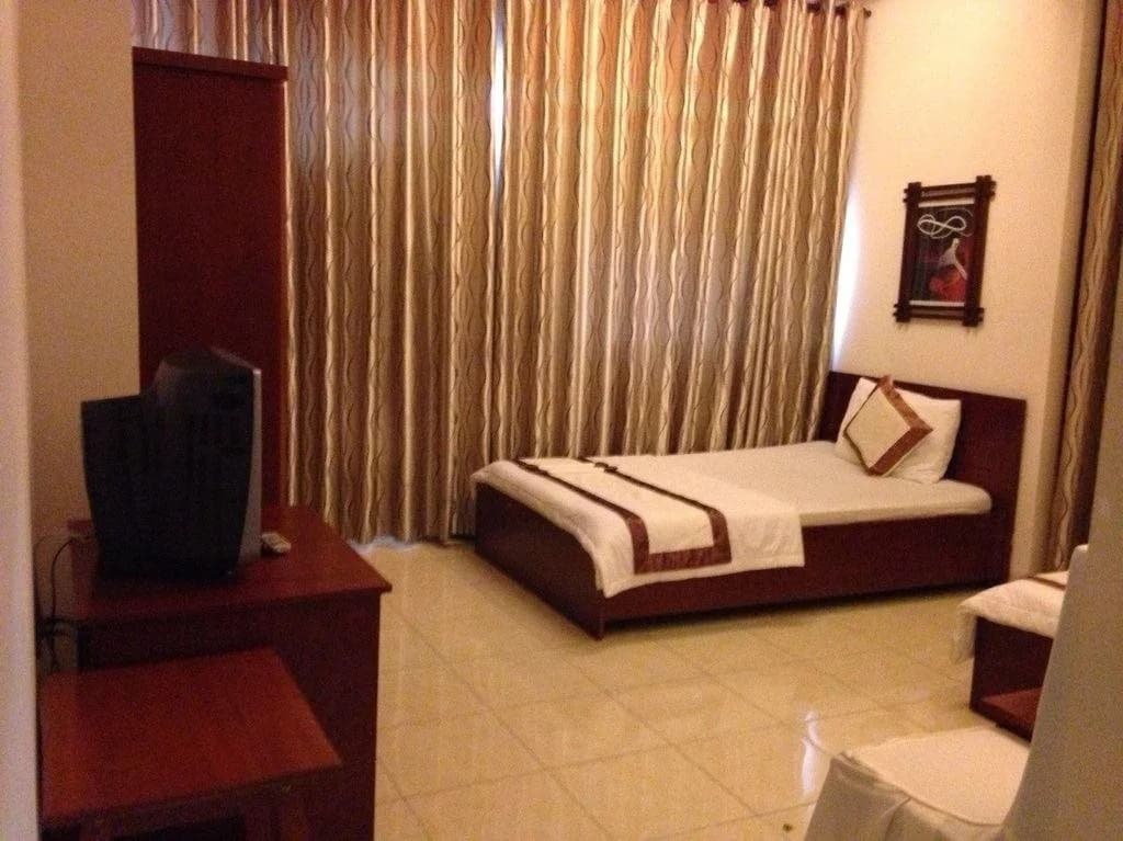Bloom Hotel - main photo
