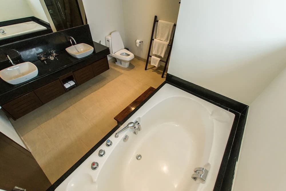 Serenity 2 bedroom Condominium - photo 19