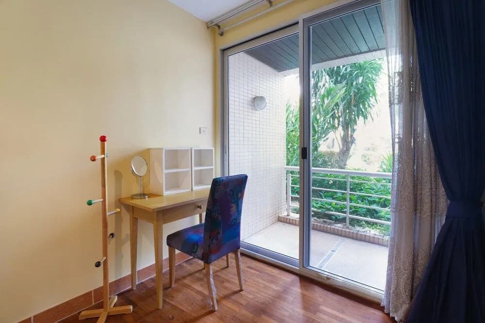 Baan Sansaran Beachfront Condominium - photo 6