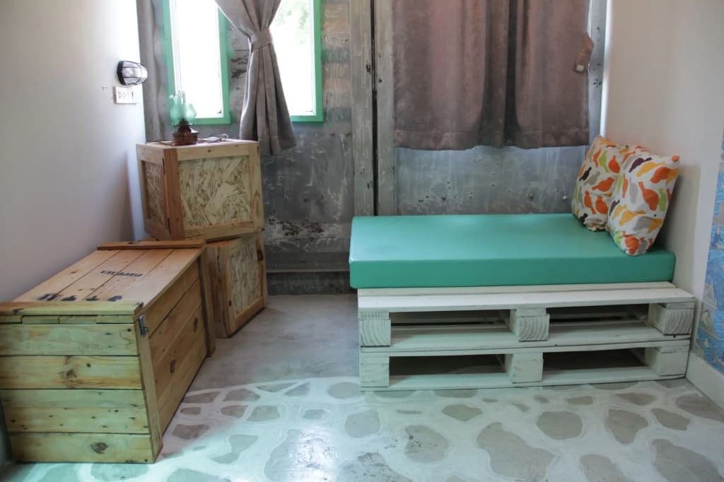 WH Hostel - photo 4