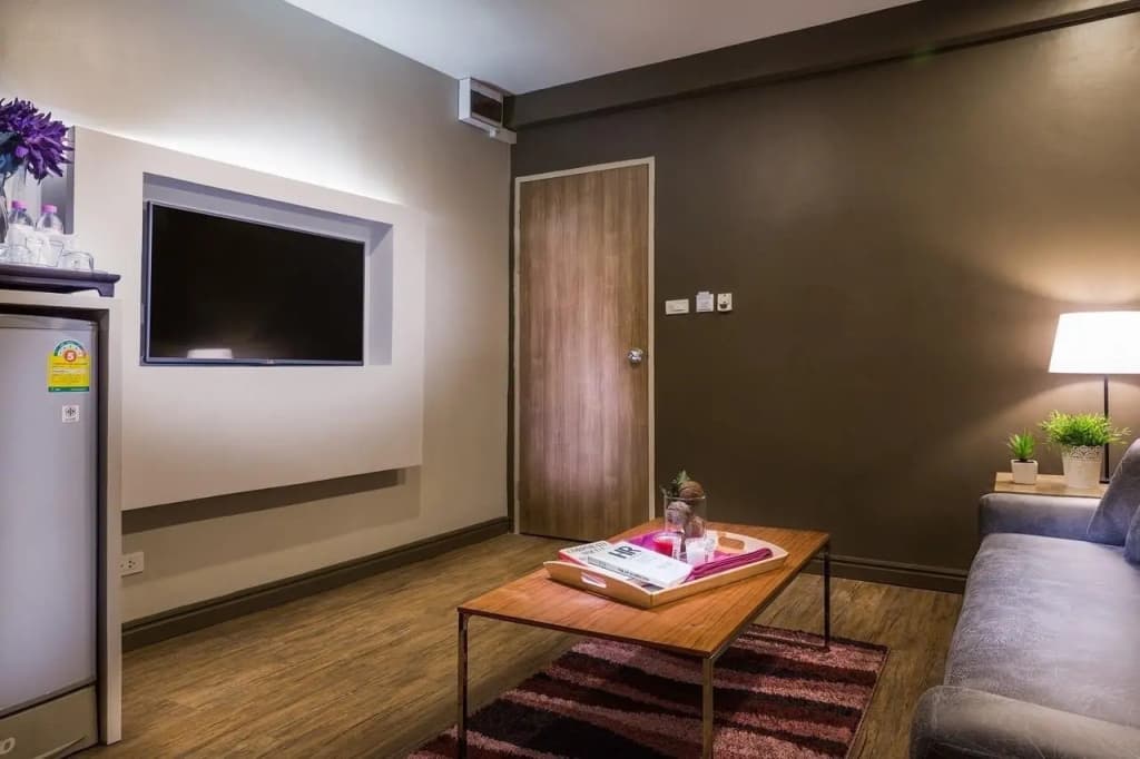 Ratchada Point Hotel - photo 6