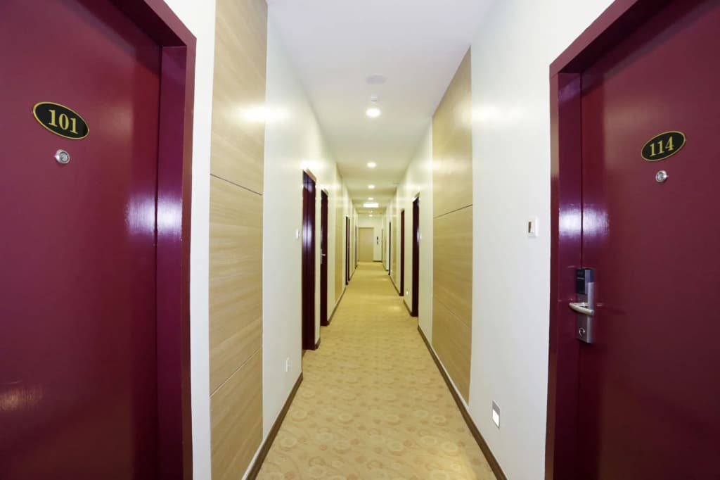 City Garden Hotel - photo 10