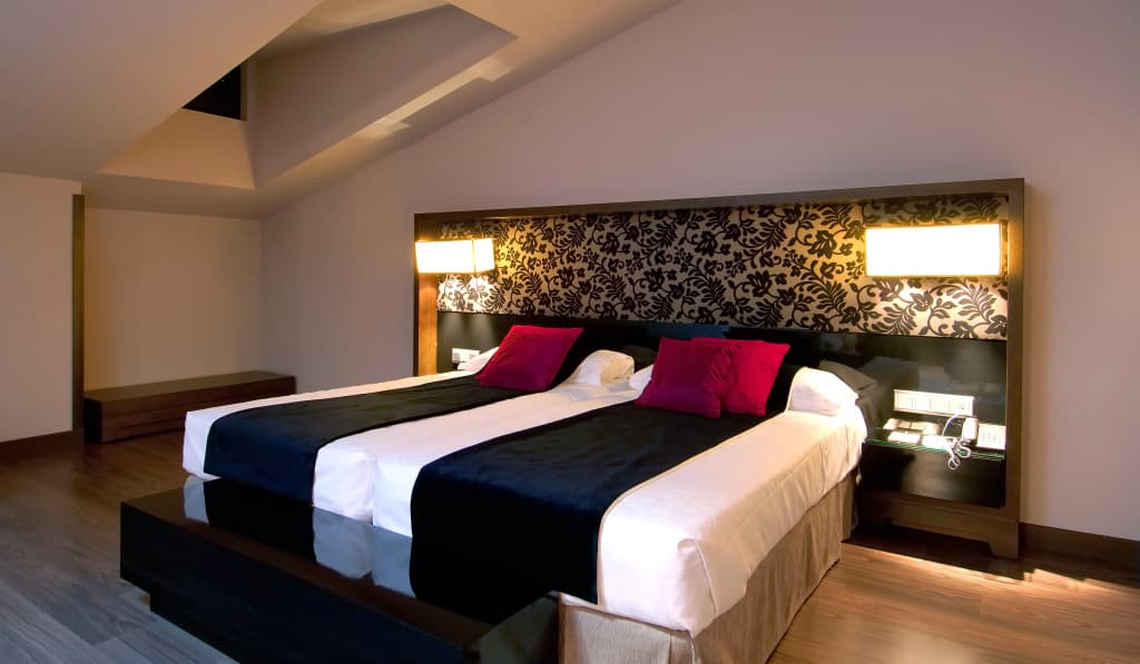 Vincci Soho Hotel - photo 29