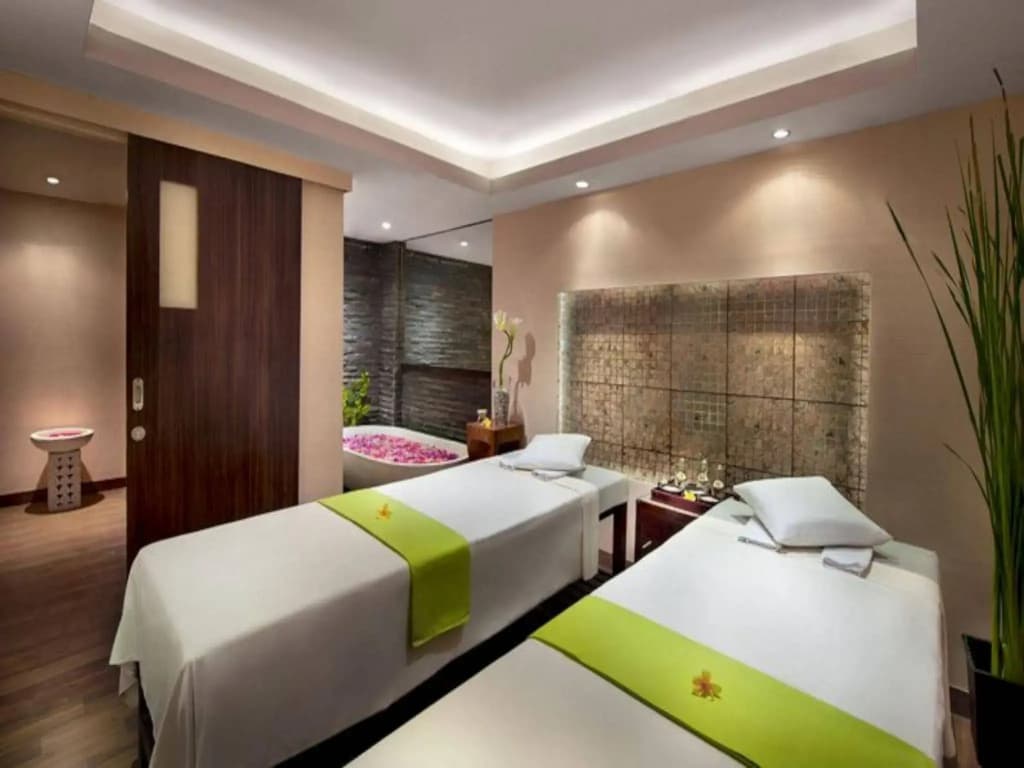 Ramada by Wyndham Bali Sunset Road Kuta - photo 2