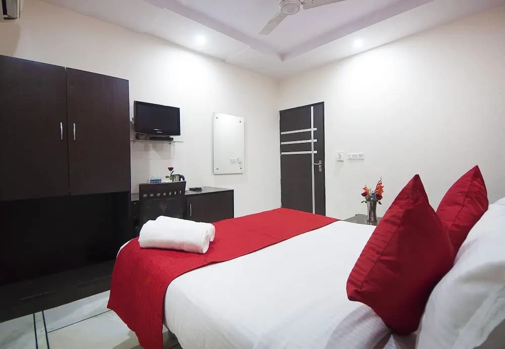 Hotel Apra International - photo 7