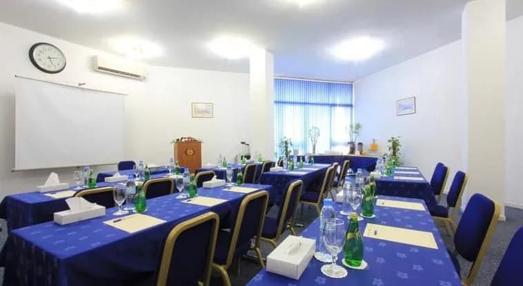 Beach Hotel Sharjah - photo 14