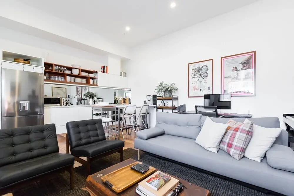 MURRAY, 1BDR Fitzroy Apartment - photo 1