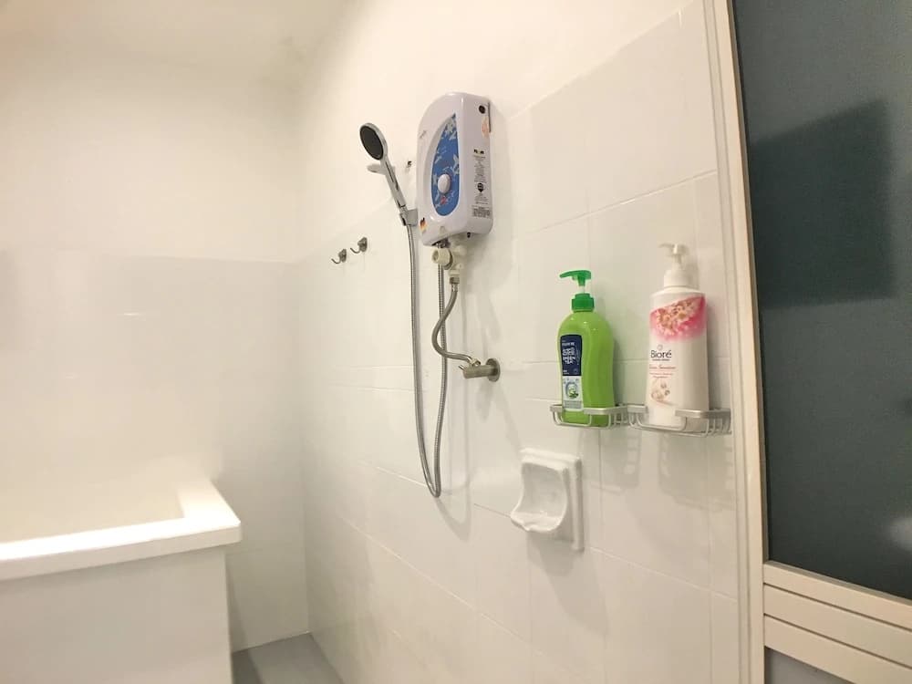iBook8 Superior 1 Bedroom Gurney Suites  by iBook Homestay - photo 9