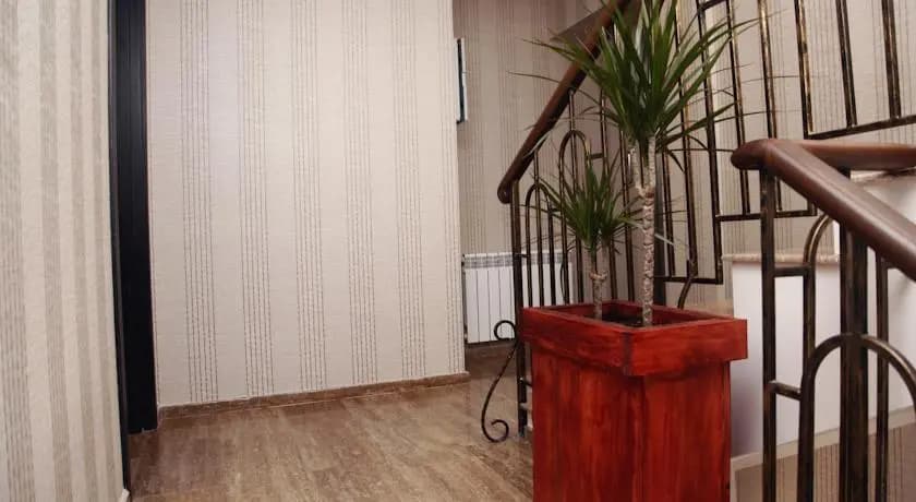 Barsuna Hotel - main photo