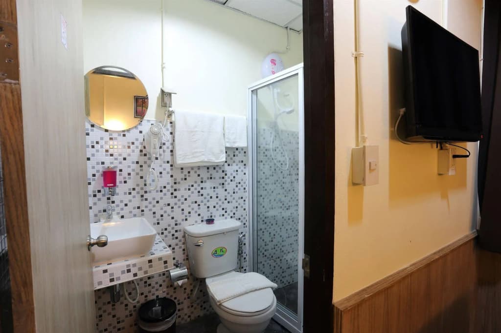 Sukhumvit 20 Guest House - photo 6